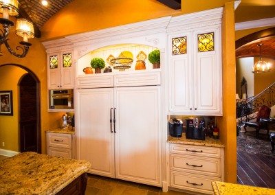 Kendor Wood Gallery | white kitchen cabinets